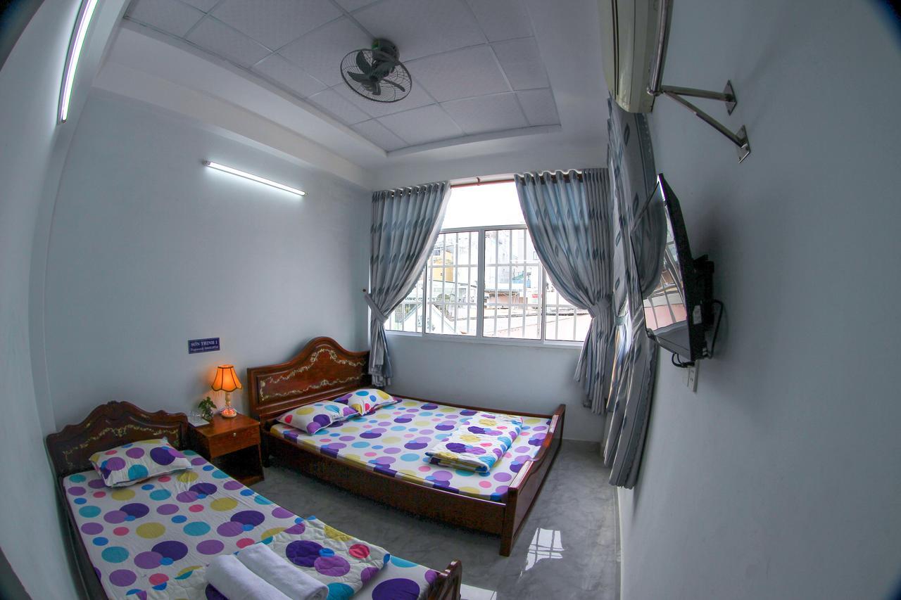 SƠN THỊNH Guesthouse Hô Chi Minh-Ville Extérieur photo
